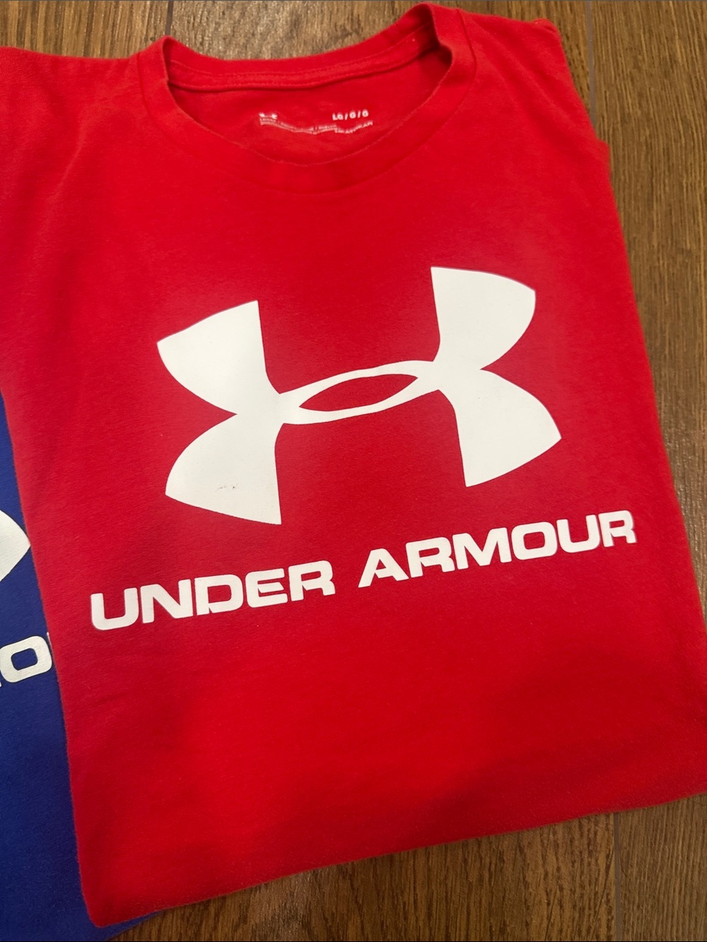 Men’s Under Armour Short Sleeve Logo Tees - Red & Blue size - Large - Picture 3 of 8